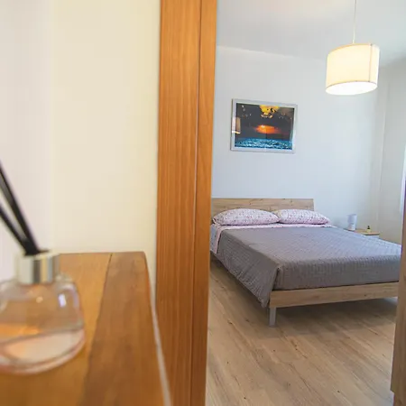 Apartamento 500 M Dal Lago! Il Nido Di Con Piscina Salò